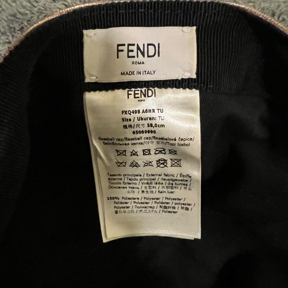 Authentic Fendi hat - Picture 3 of 3
